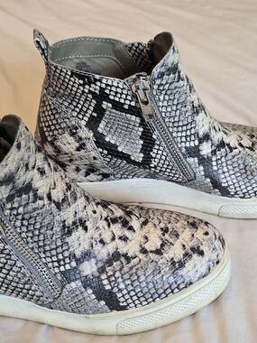 Steve Madden Snake Print Slip-On Sneakers in Black and White